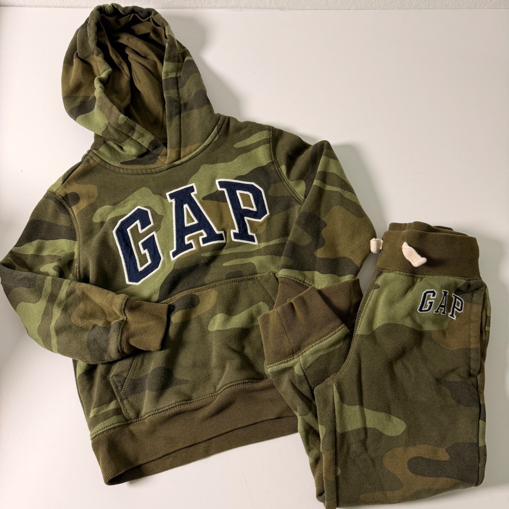Gap Kids Camo Fleece Hoodie and Joggers Sweatsuit Set Green XS 4-5